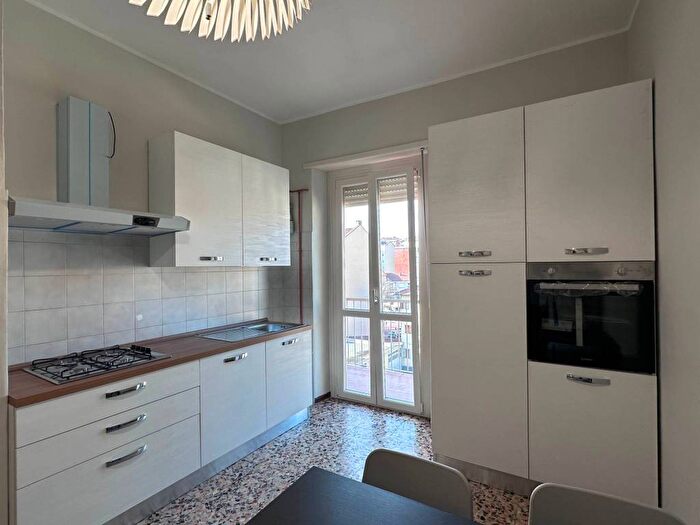 Appartamento bilocale in affitto in Via Nicola Porpora, Rebaudengo, Torino
