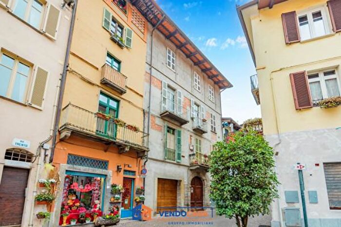 Appartamento con 5 locali in vendita in Via Trento, Pinerolo