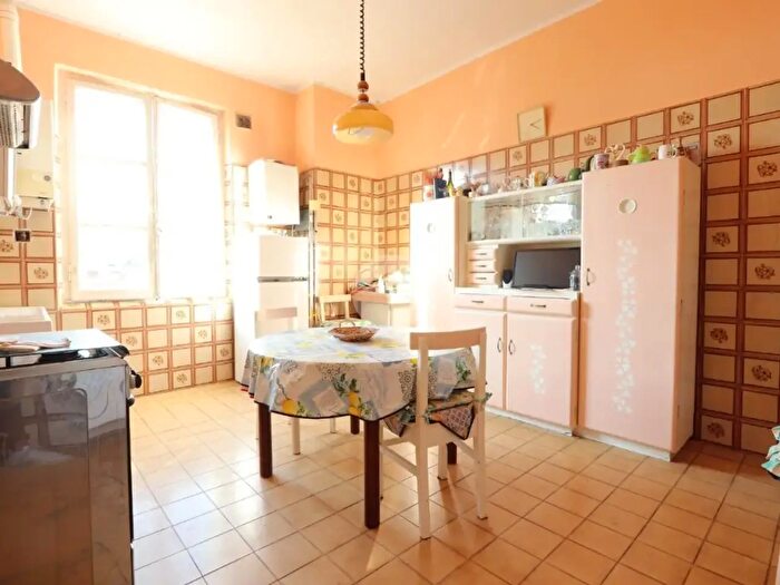 Appartamento trilocale in vendita in Via Matese, Pescara