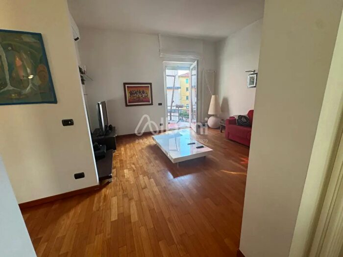 Appartamento con 6 locali in vendita in La Spezia