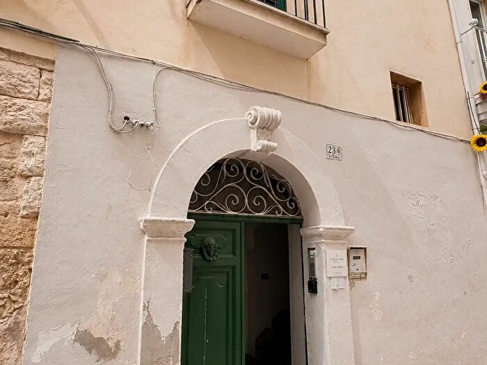 Appartamento trilocale in vendita in Via Barbacana, Monopoli