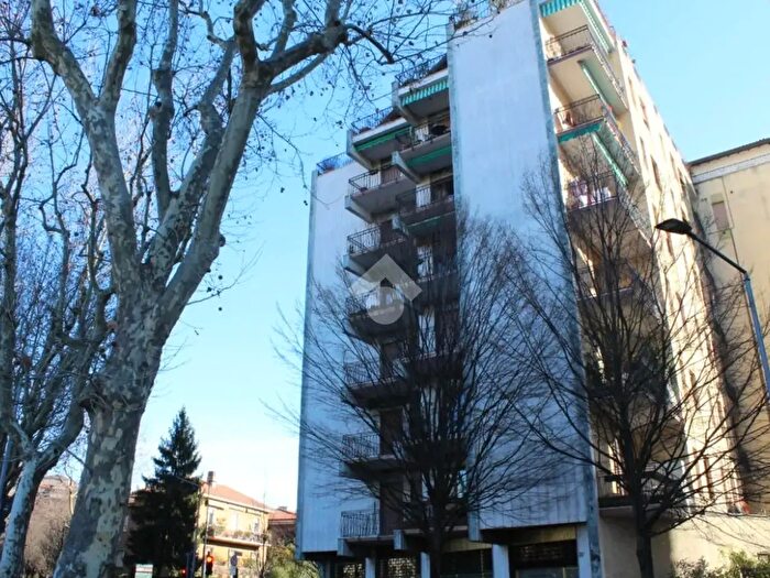 Appartamento quadrilocale in affitto in Via Mazzini Giuseppe, Bergamo