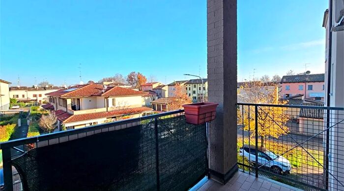 Appartamento quadrilocale in vendita in Vai Marconi Rio Saliceto Re Rio Saliceto, Rio Saliceto