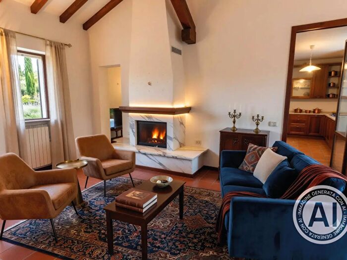 Casa quadrilocale in vendita in Via Predazzo, Varese