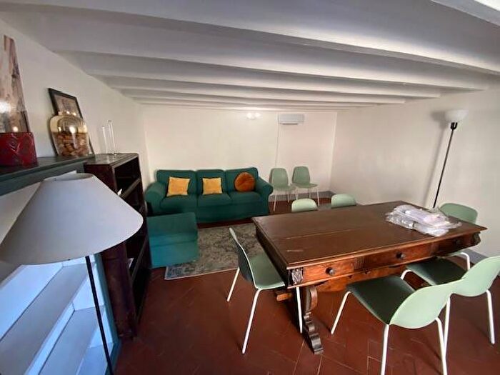 Appartamento con 5 locali in affitto in Piazza Santo Spirito, Santo Spirito, Firenze
