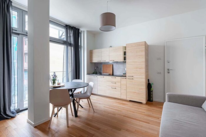 Appartamento monolocale in affitto in Via Marco Aurelio, Milano