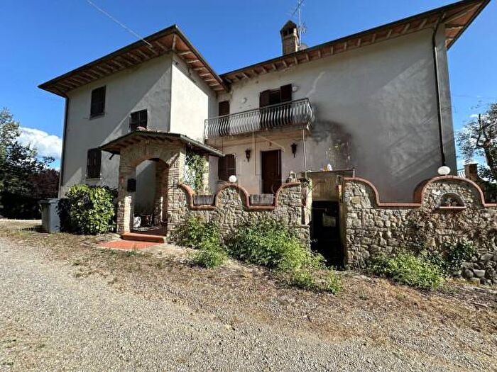 Appartamento con 5 locali in vendita in San Maiano Cinquemiglia Città di Castello Perugia Umbria Ita, Citta Di Castello