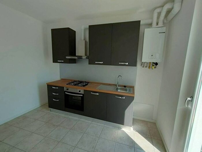 Appartamento trilocale in affitto in Centro, Noventa Vicentina