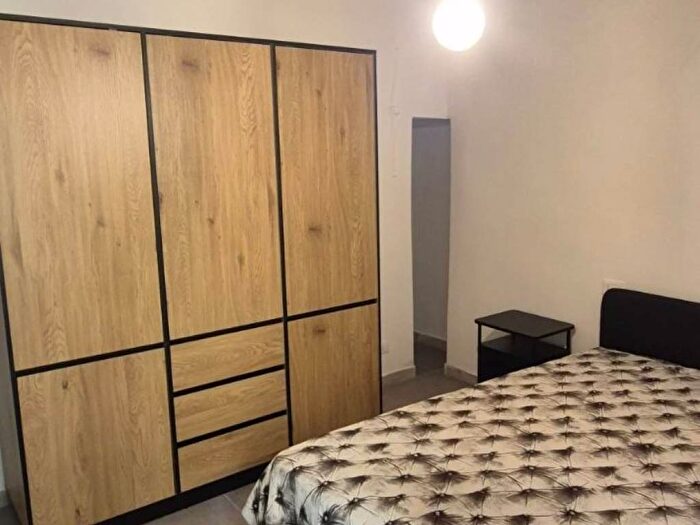 Appartamento quadrilocale in affitto in Vico San Filippo, Prè, Genova