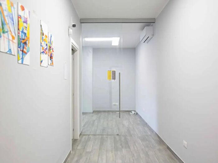 Appartamento trilocale in vendita in Via Antonio Izzi De Falenta, Catanzaro