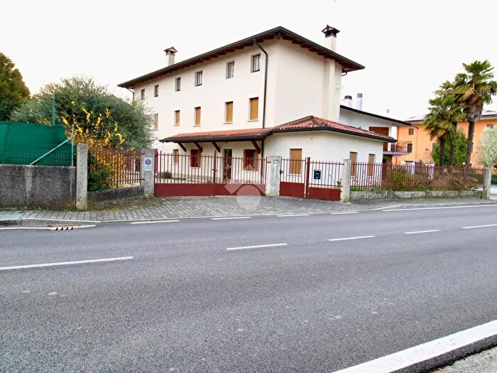 Casa con 6 locali in vendita in Via Palma, Trivignano Udinese