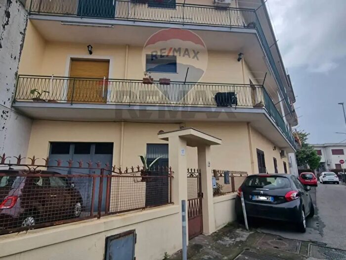 Appartamento trilocale in vendita in Via Piscitello, Lentini