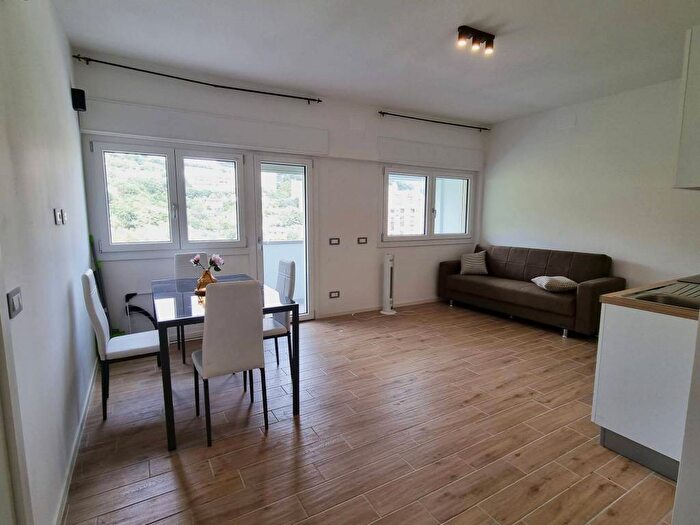 Appartamento bilocale in affitto in Via Carlo Linneo, Rivarolo, Genova