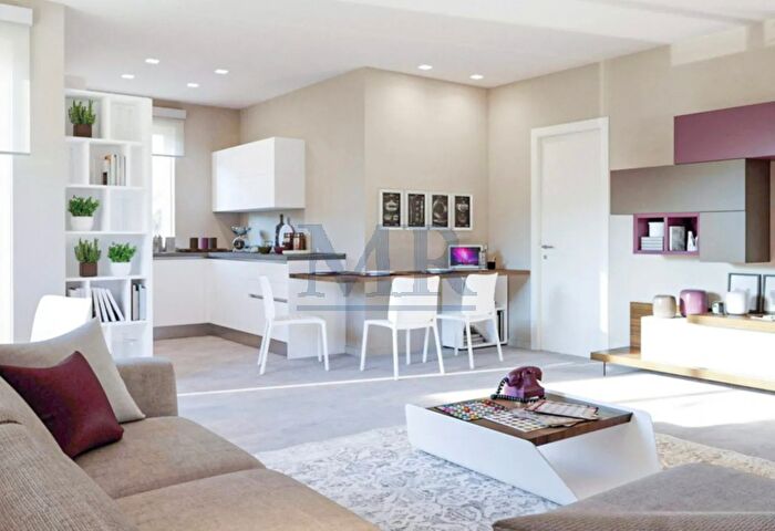 Appartamento con 5 locali in vendita in Via Avogadro, Padova