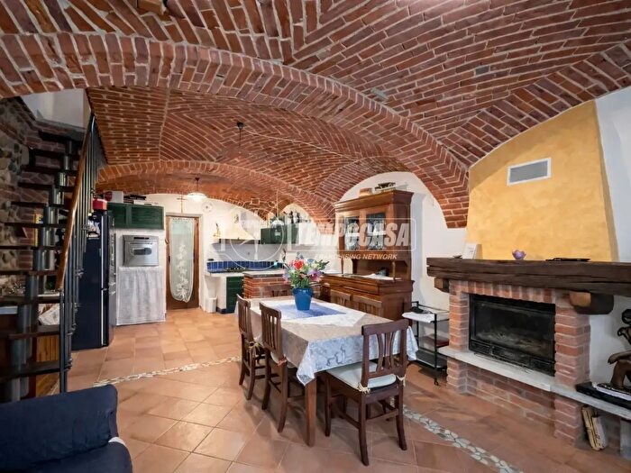 Casa trilocale in vendita in Via Pescatore, Mazze