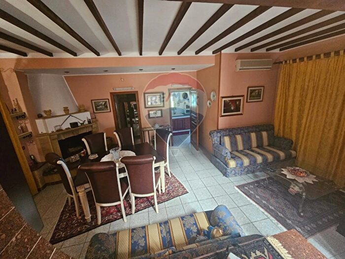 Casa con 10 locali in vendita in Contrada Ciandro, Casteldaccia