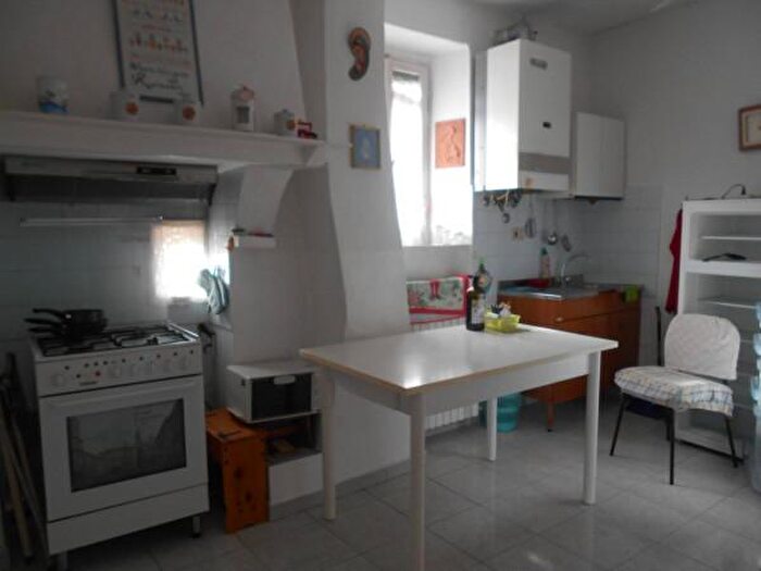 Appartamento con 5 locali in vendita in Via delle Terme, Jesi