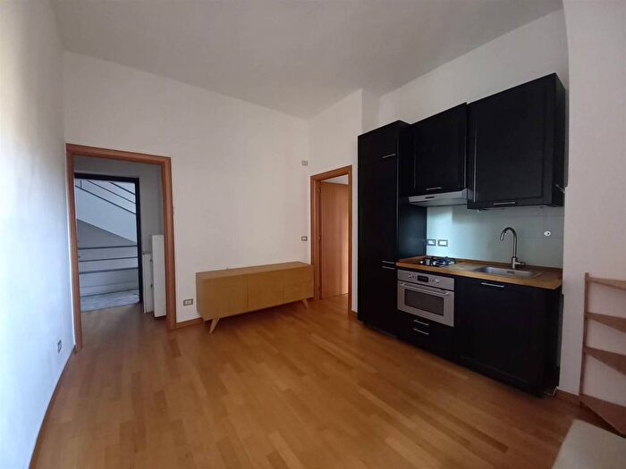 Appartamento bilocale in affitto in Viale Gabriele DAnnunzio, Corso Genova, Milano