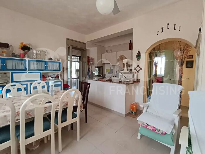 Casa trilocale in vendita in Via del Berillio, Siracusa