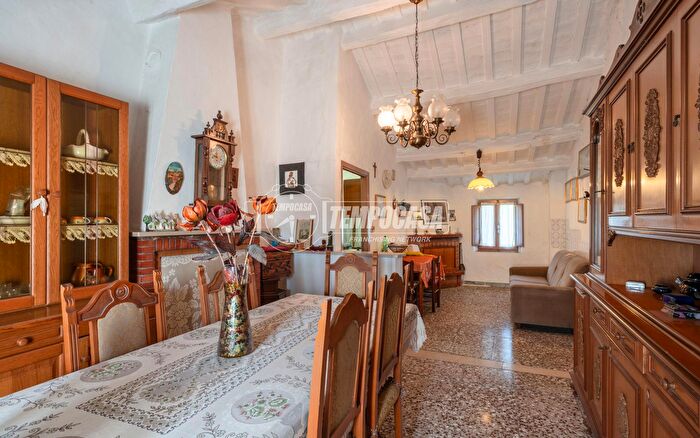 Appartamento trilocale in vendita in Strada Provinciale, San Severino Marche