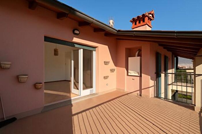 Appartamento bilocale in vendita in Via a Campiedi, Dongo