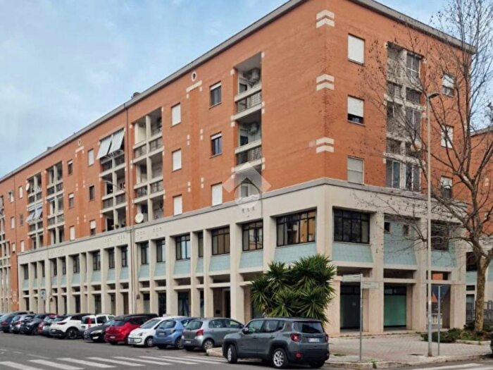 Appartamento trilocale in affitto in Via oslavia, Centro, Latina