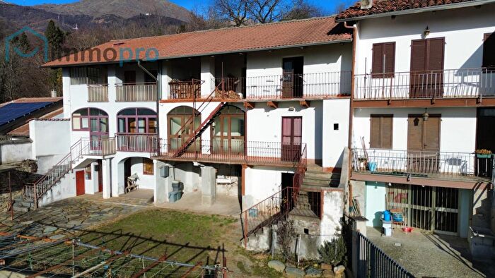 Casa bilocale in vendita in Via Cervera, Colleretto Castelnuovo