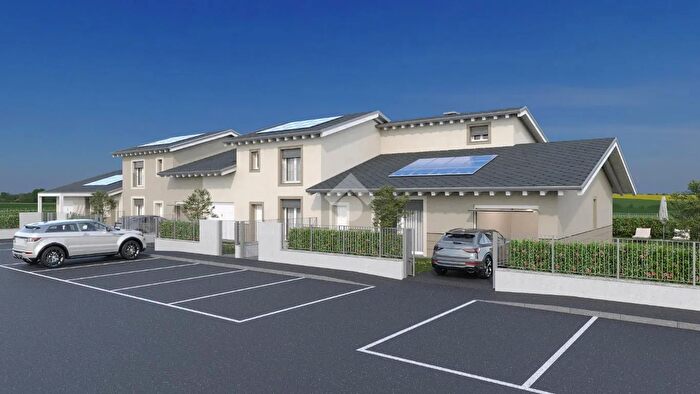 Casa quadrilocale in vendita in Via Guglielmo Marconi, Spino DAdda