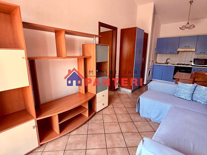 Appartamento bilocale in affitto in Via Squarciabocconi, Alberghi Via Romana Pescia Morta, Pescia