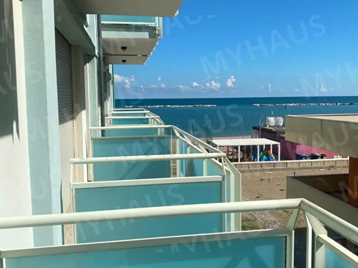 Appartamento bilocale in vendita in Viale Giosuè Carducci, Cesenatico