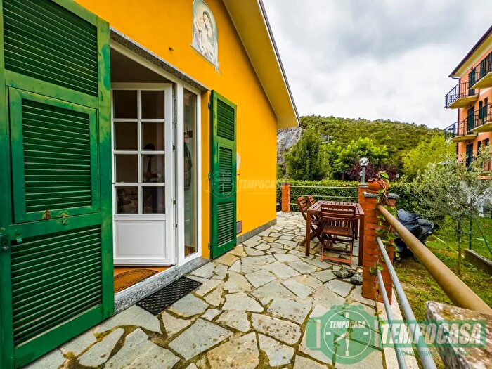 Casa bilocale in vendita in Via Gardella Bargonasco, Casarza Ligure