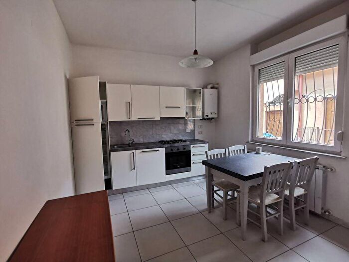Appartamento trilocale in affitto in Via Nizza, Nizza Millefonti, Torino