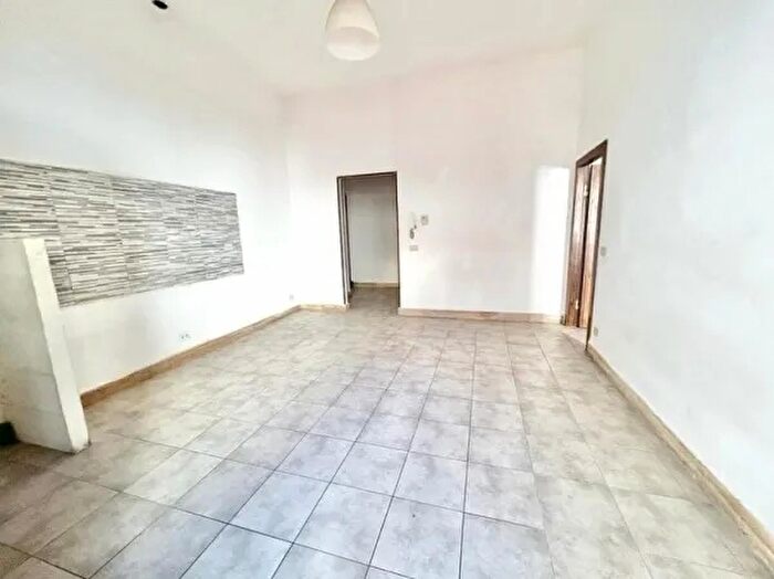 Appartamento trilocale in vendita in Via Armando Diaz, Cecina