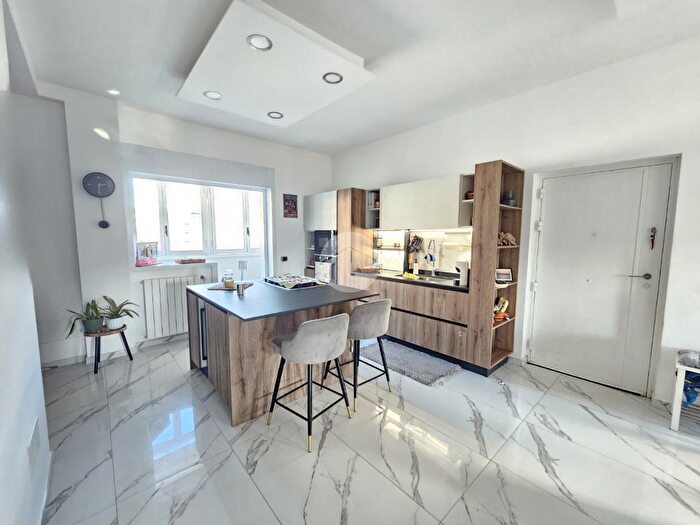 Appartamento quadrilocale in vendita in Via dellAntilope, Palermo