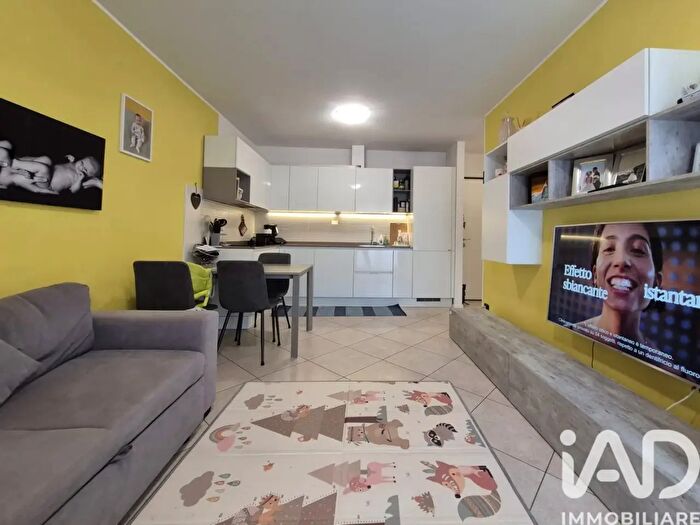 Appartamento trilocale in vendita in Via Leonardo da Vinci, Rovereto