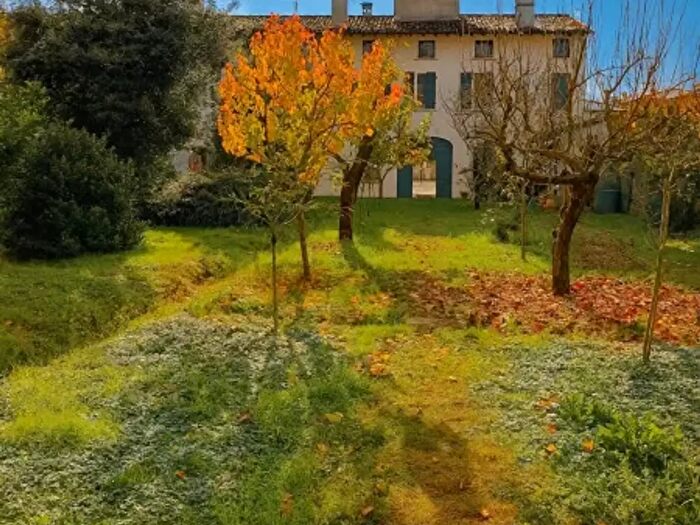 Casa con 6 locali in vendita in Brescia