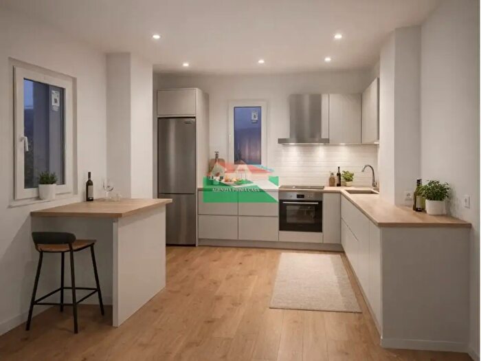 Appartamento trilocale in vendita in Via Guido Novello, Ravenna