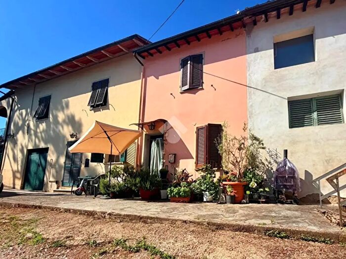 Appartamento quadrilocale in vendita in Via Montecarlo, San Giovanni Valdarno