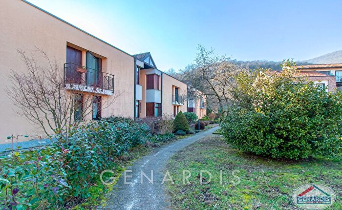 Appartamento trilocale in vendita in Casa Mora, Cuasso Al Monte