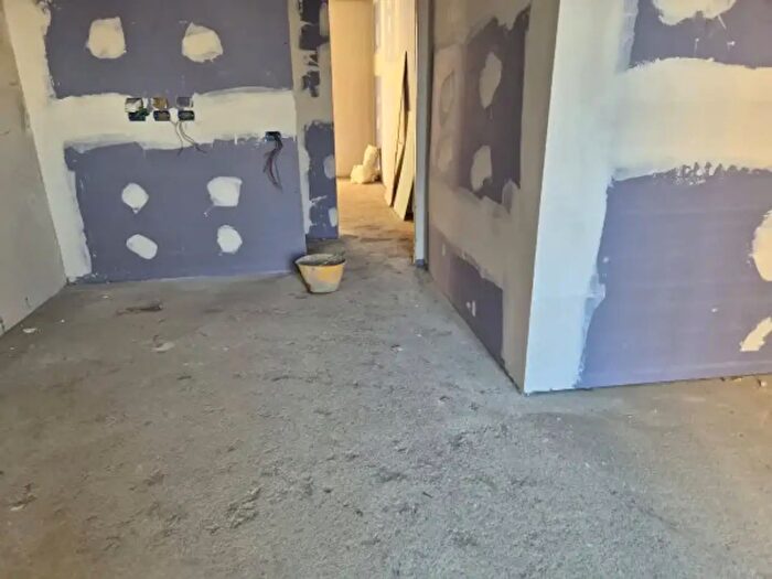 Appartamento trilocale in vendita in Via Reginaldo Giuliani, Firenze