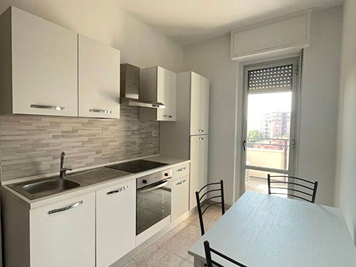 Appartamento monolocale in affitto in Via Antonio Stoppani, Centro, Sesto San Giovanni