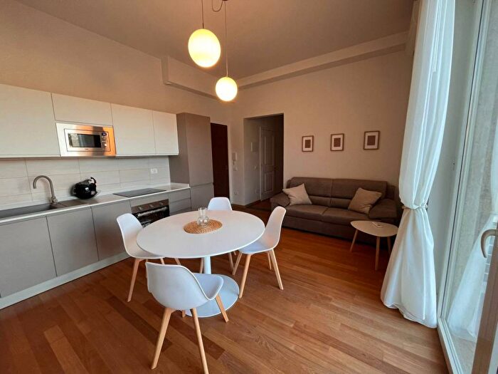 Appartamento trilocale in affitto in VIA DEL CASTAGNO, Mazzini Oberdan, Firenze