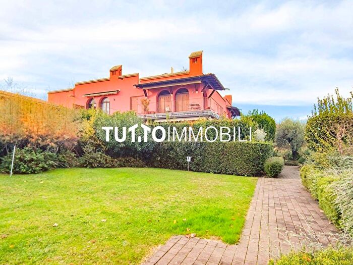 Casa trilocale in affitto in Pieve Vecchia Villaggio Sanghen, Manerba del Garda