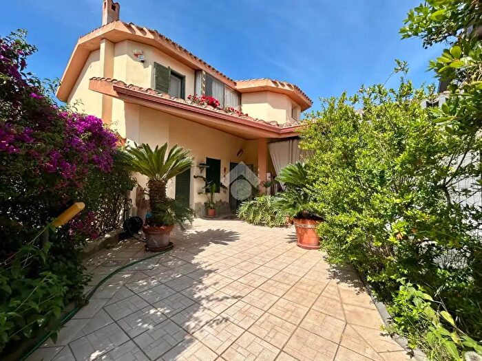 Casa con 5 locali in vendita in Torre degli Ulivi Settore a, Capoterra