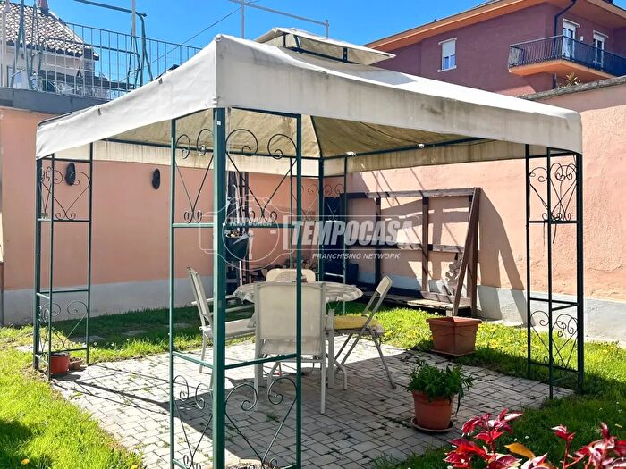 Appartamento con 7 locali in vendita in Via Roma, Airasca