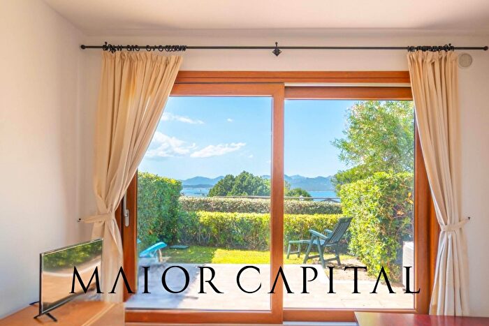 Appartamento quadrilocale in vendita in Via Fontana Umbrina, Olbia