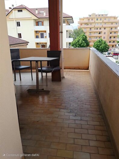 Appartamento con 5 locali in vendita in Via Ramiro Ortiz Chieti, Chieti