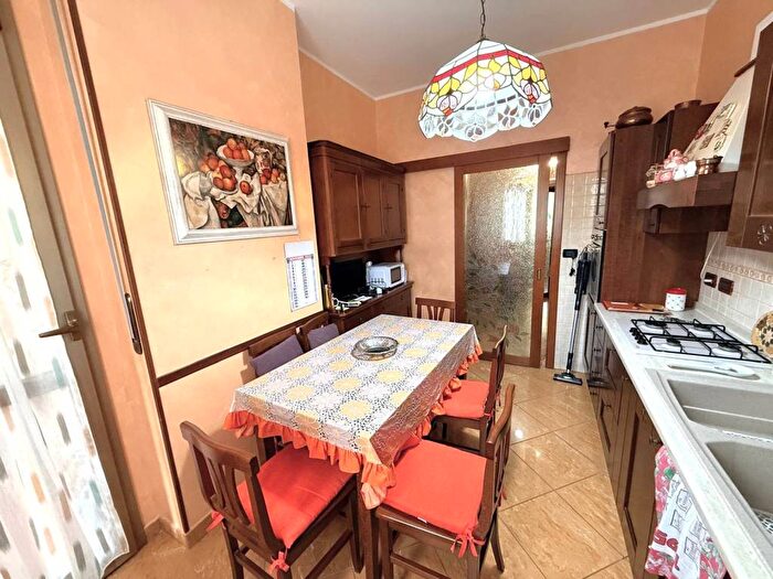 Appartamento con 5 locali in affitto in Via Alessandro Fleming, Mirafiori Sud Onorato Vigliani, Torino