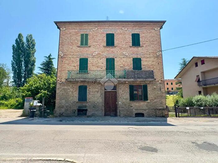 Appartamento trilocale in vendita in Via Aldo Bologni, Citta' Di Castello