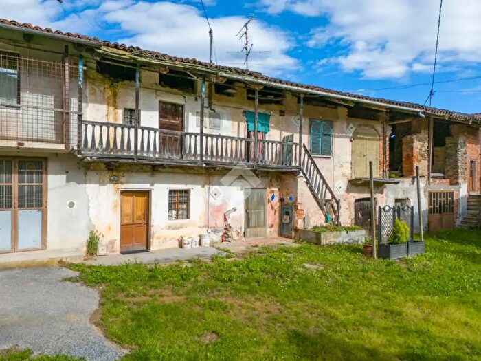 Casa bilocale in vendita in Via Comba Ceresa, Verzuolo